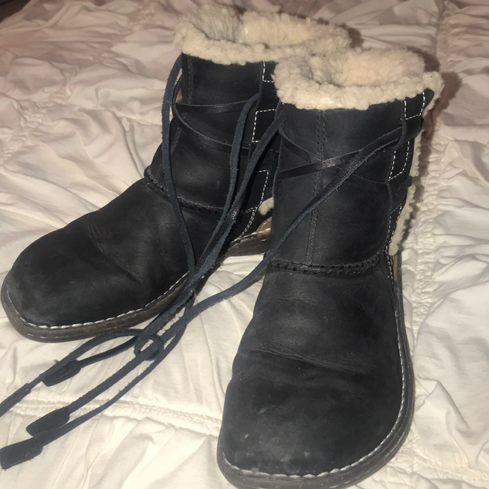Ugg cute/stylish winter boots